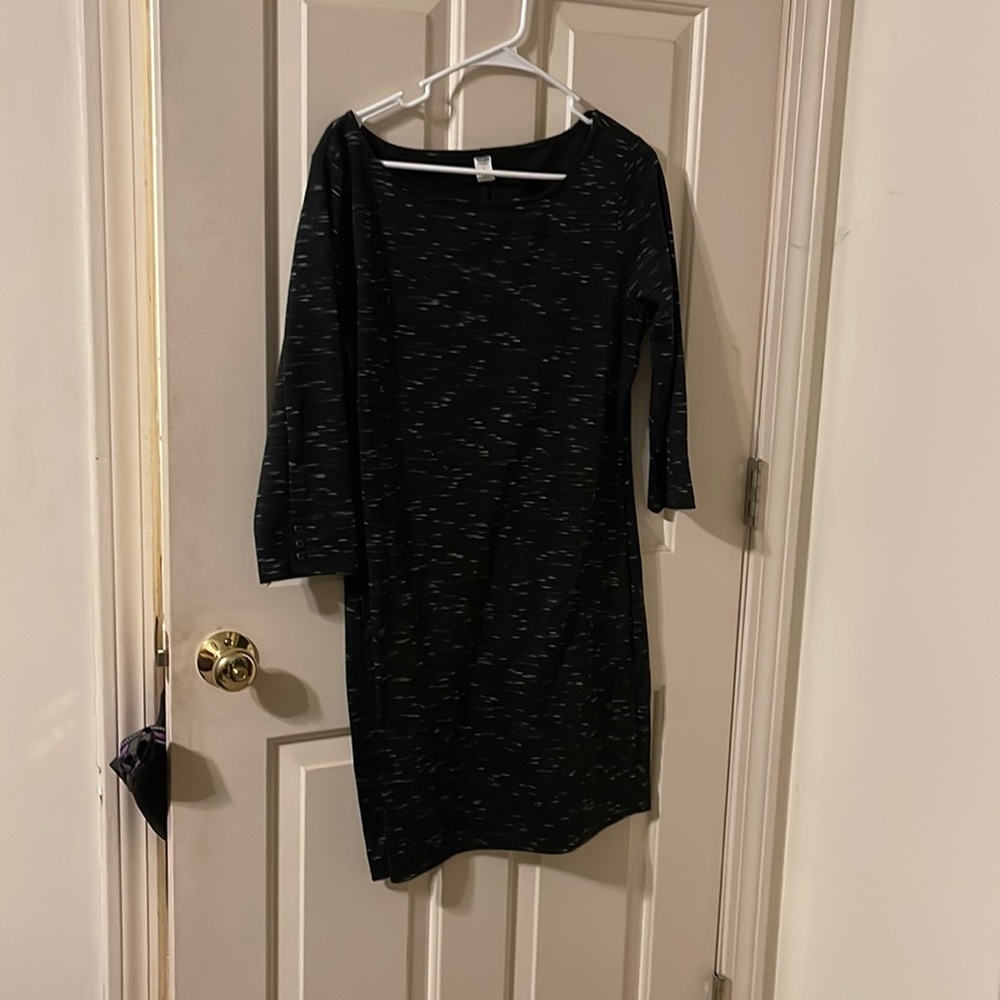 Black and white fitted dress